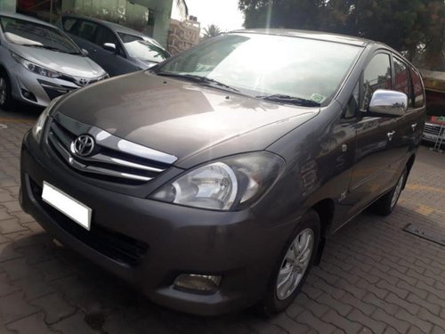 Toyota Innova 2.5 GX 8 STR BSIV 2010 for sale