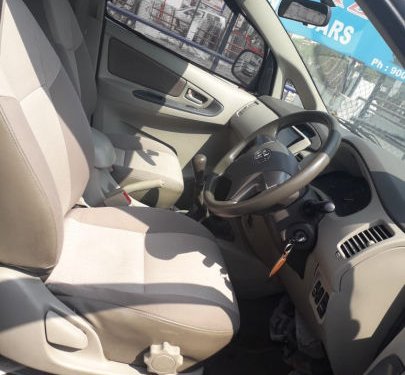 Toyota Innova 2004-2011 2013 for sale