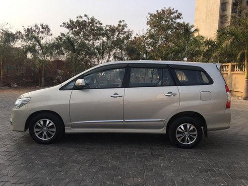 Used Toyota Innova 2016 car at low price