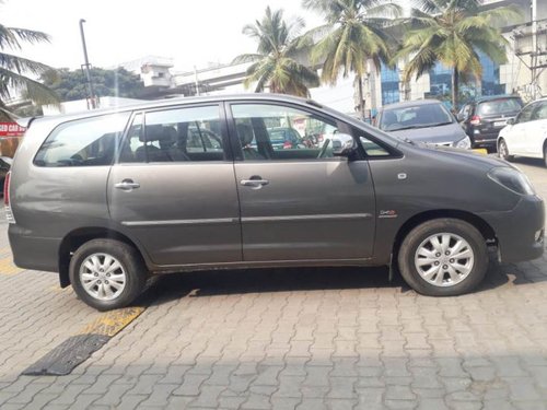 Toyota Innova 2.5 GX 8 STR BSIV 2010 for sale