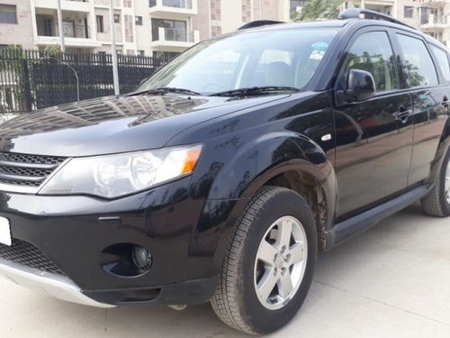 Used Mitsubishi Outlander 2009 car at low price