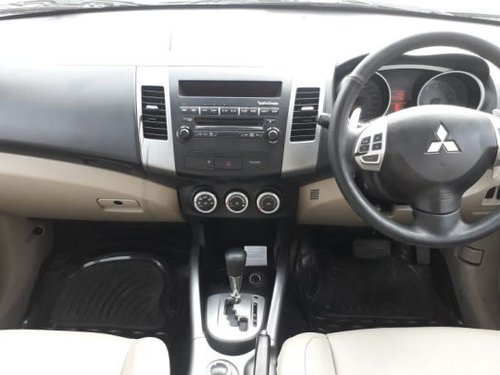 Used Mitsubishi Outlander 2009 car at low price