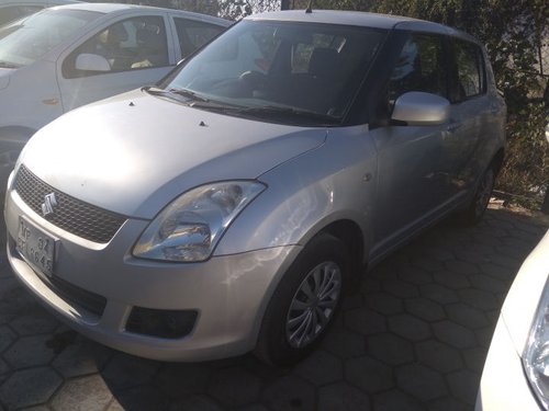 Used Maruti Suzuki Swift 2010 car at low price