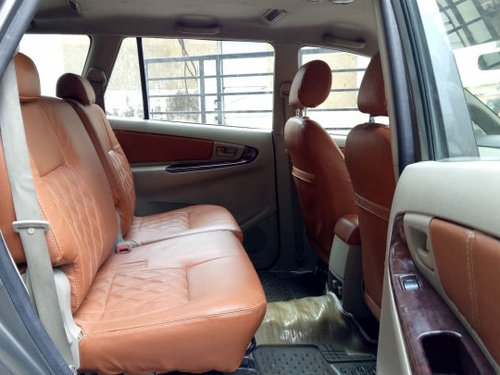 Used Toyota Innova 2010 car at low price