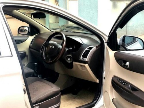 Used Hyundai i20 car 2011 for sale at low price