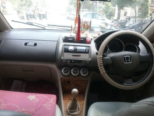 Used Honda City ZX 2007 car at low price