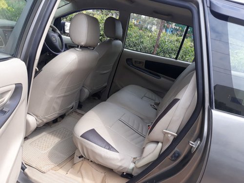 2009 Toyota Innova 2004-2011 for sale at low price