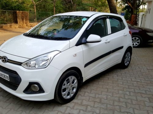 Used Hyundai Grand i10 car at low price