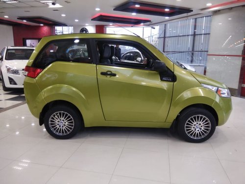 Used Mahindra e2o 2013 car at low price