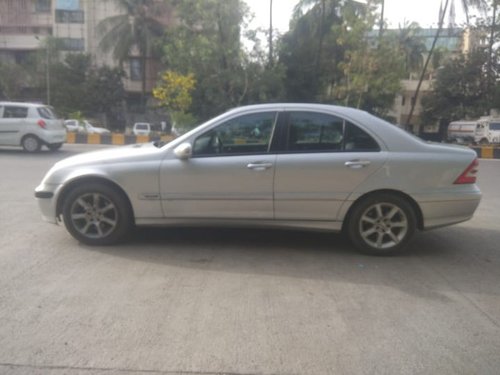 2006 Ford Classic for sale at low price