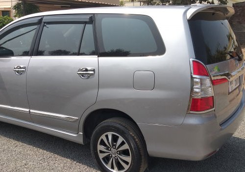 Used Toyota Innova 2004-2011 car 2015 for sale at low price