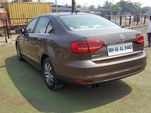 Used Volkswagen Jetta 2.0L TDI Highline AT 2015 for sale