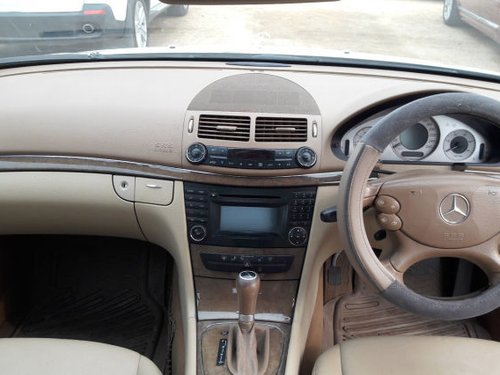 Used Mercedes Benz E Class 2009 car at low price