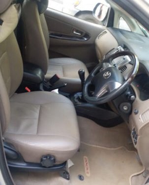 Used Toyota Innova 2.5 ZX Diesel 7 Seater BSIII 2015 for sale