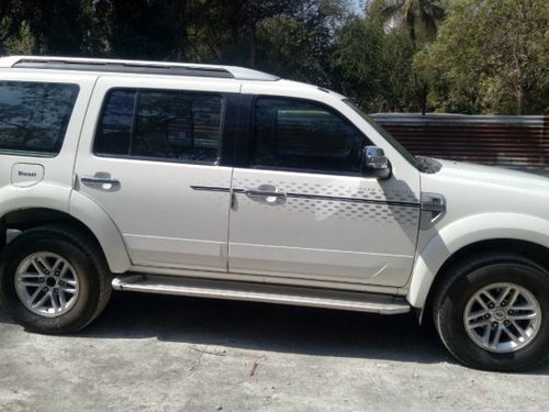 2010 Ford Endeavour for sale at low price