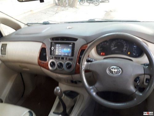 Used Toyota Innova 2004-2011 car at low price