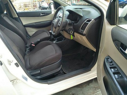 Used Hyundai i20 car at low price