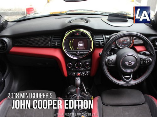 Good as new Mini Cooper S 2018 for sale