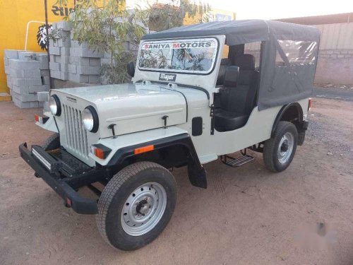 Used Mahindra Armada 2000 car at low price