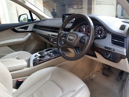 Good as new 2016 Audi Q7 for sale