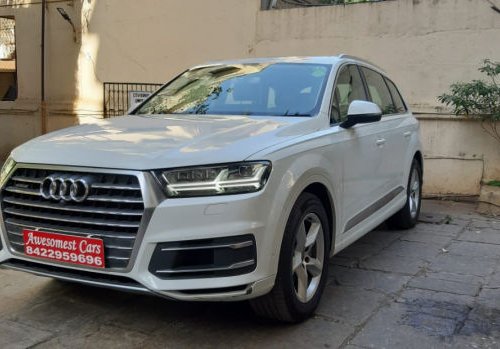 Good as new 2016 Audi Q7 for sale