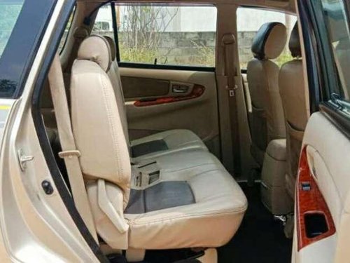 Toyota Innova 2.5 V 8 STR, 2007 for sale