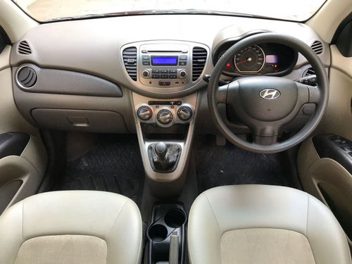 Used 2011 Hyundai i10 car at low price