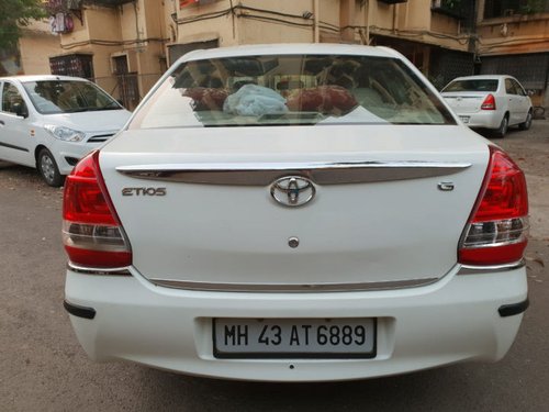 Used Toyota Platinum Etios car at low price