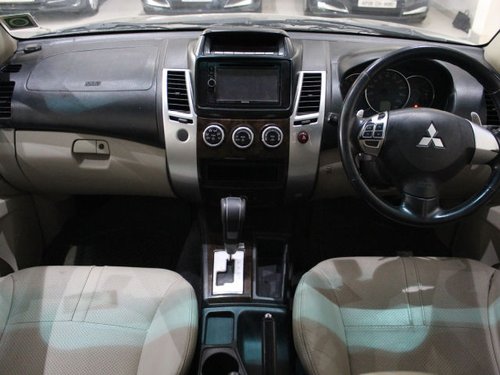 Used 2015 Mitsubishi Pajero Sport car at low price