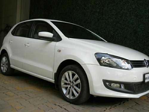 Used Volkswagen Polo car at low price