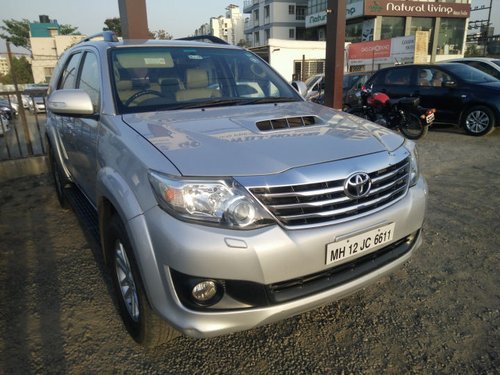 Toyota Fortuner 4x2 4 Speed AT 2012 by owner