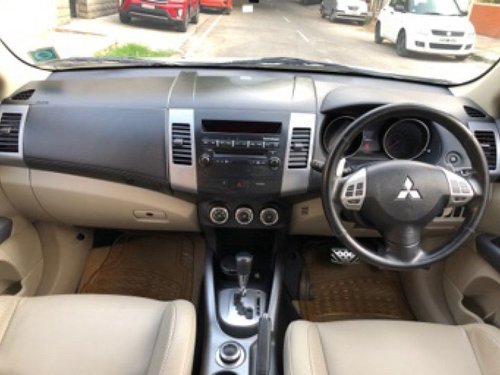 Used Mitsubishi Outlander 2.4 2010 for sale