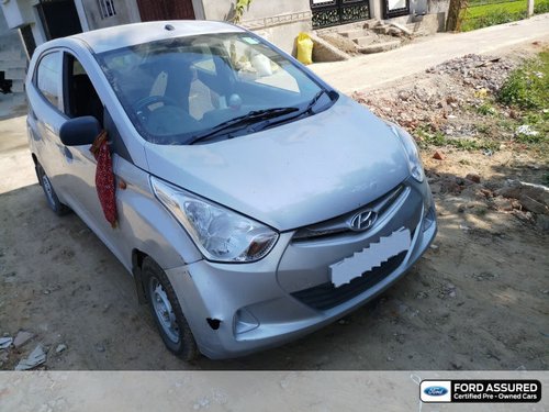 Used 2012 Hyundai Eon car at low price