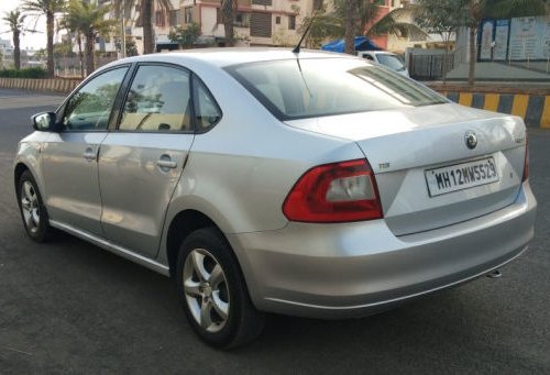 Used Skoda Rapid car at low price