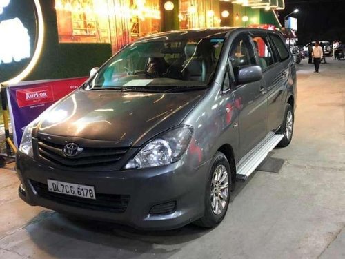 Toyota Innova 2.5 GX 8 STR, 2010, Diesel for sale