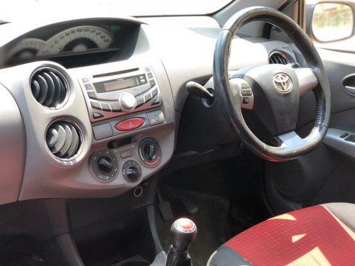 Toyota Etios Liva VX 2011 for sale