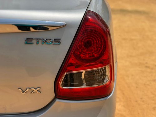 Toyota Etios Liva VX 2011 for sale