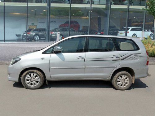 Toyota Innova 2.5 V Diesel 7-seater for sale