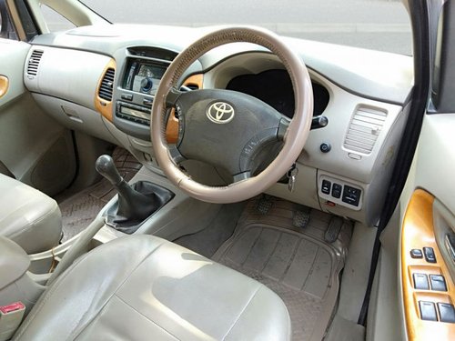 Toyota Innova 2.5 V Diesel 7-seater for sale