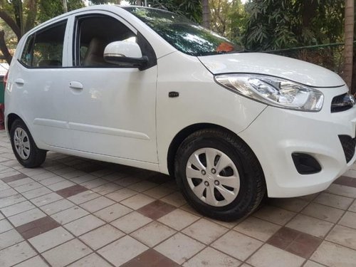 Used Hyundai i10 car at low price