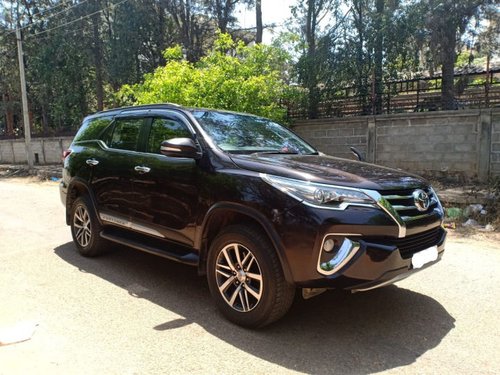 Used Toyota Fortuner car at low price