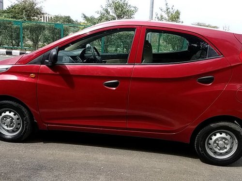 Used Hyundai Eon car at low price