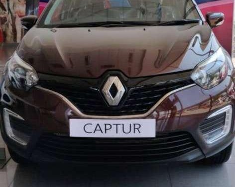 Used Renault Captur car 2018 for sale at low price