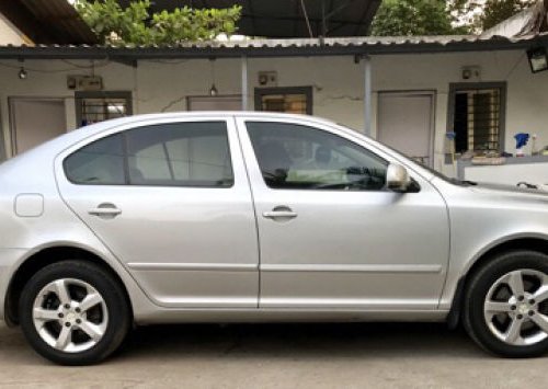 Used Skoda Laura car at low price