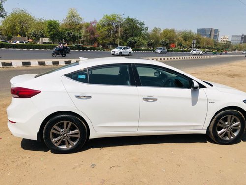 Used Hyundai Elantra car at low price