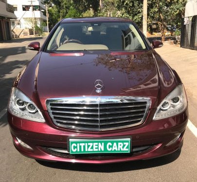 Used 2009 Mercedes Benz S Class car at low price