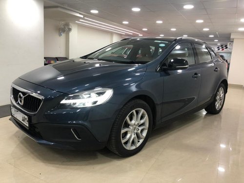 Used Volvo V40 Cross Country D3 Inscription 2017 for sale