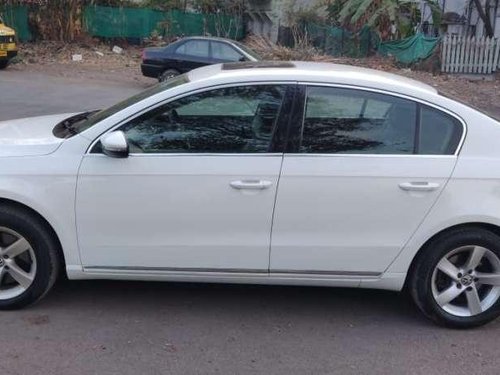 Used Volkswagen Passat car 2013 for sale  at low price