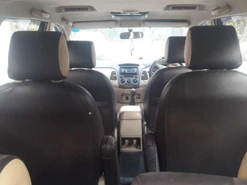 Used Toyota Innova 2007 car at low price