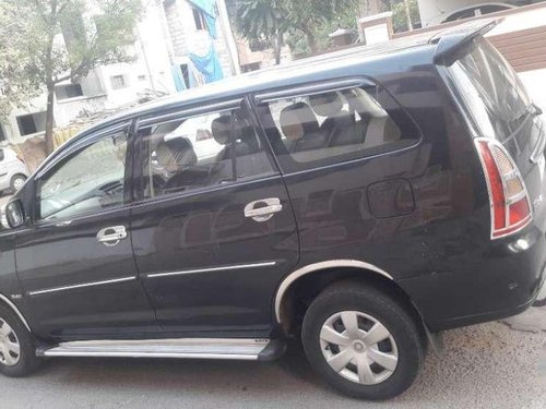 Used Toyota Innova 2007 car at low price